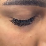 خدمات تخصصی اکستنشن مژه پانی