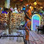 رستوران و سفره خانه سنتی دربار