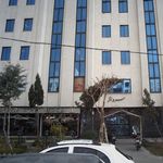 فروشگاه پوشاک لورنزو دیو