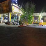 جایگاه بنزین عمادی