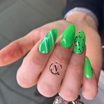 سالن کاشت ناخن نغمه (خدمات ناخن)