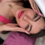 خدمات مژه لیلیا