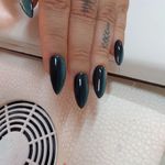 خدمات تخصصی کاشت ناخن و مژه زهرا فاضلی