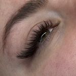 اکستنشن مژه و کاشت زهرا کاظمی