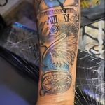 تتو آرتیست زعفرانی