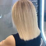 آرایشگاه زنانه مژان باقری
