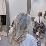 مرکز رنگ و لایت نوشین کریمی مهرشهر