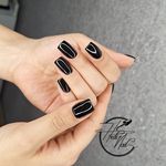 خدمات کاشت و ترمیم ناخن هدیه