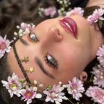 خدمات و آموزش تخصصی اکستنشن مژه سمانه