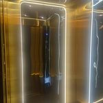 شرکت آسانسور و پله برقی آرین دنا شرق