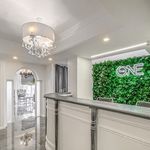 مرکز تخصصی لیزر پوست و مو  د وان THE ONE