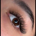 خدمات اکستنشن مژه