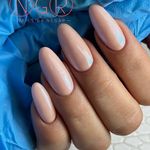 خدمات تخصصی ناخن نگار