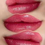 آرایش دائم میکروبلیدینگ