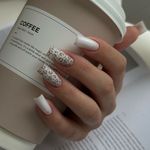 مرکز تخصصی تتو،کاشت ناخن و مژه الهام