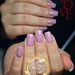 خدمات کاشت و ترمیم ناخن هدیه