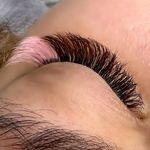 آموزشگاه‌ و‌ خدمات تخصصی مژه و ناخن مونژه