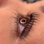 سالن ناخن روسی و زیبایی تمام استریل رخ