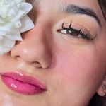 خدمات تخصصی مژه زی زی