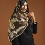 گالری شال و روسری عطرا