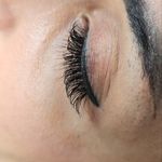 سالن آرایش و زیبایی رویا