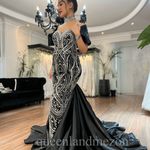 مزون لباس عروس و مجلسی کوئین لند