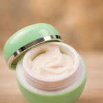 محصولات آرایشی طبیعی و ارگانیک ladytaba