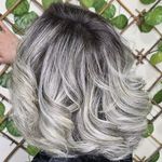 سالن تخصصی رنگ و کراتین مو نادیا