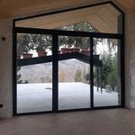 ساخت و تولید انواع درب و پنجره