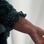 خدمات تخصصی تتو بدن بانوان moonly_tattoo