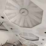 نقاشی و بتونه ساختمان زنگی آبادی زاده