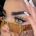 مرکز تخصصی اکستنشن مژه فیبروز ابرو رویال