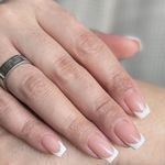 خدمات و آموزش تخصصی ناخن عسل