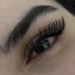 خدمات تخصصیِ اکستنشن مژه،کاشت،لیفت نگار