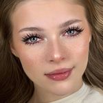 مرکز تخصصی مژه ورنگ ولایت نگین رحیمی