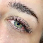 سالن زيبايي فريدا