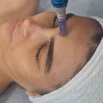 سالن تخصصی کاشت ناخن آیتا