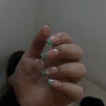 آموزش و خدمات تخصصی ناخن زینو