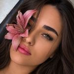 مرکزتخصصی وخدماتی اکستنشن مژه نگین رحیمی