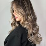 آرایشگاه زنانه و سالن زیبایی السا