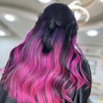 مرکز تخصصی رنگ مش و کراتین آزاده خوش تیر