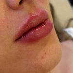 کلینیک زیبایی و پوست و مو نسترن