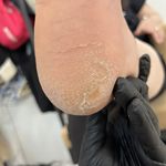 آموزش و خدمات تخصصی ناخن زینو