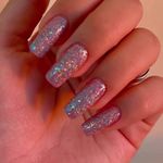 سالن تخصصی کاشت ناخن آیتا