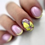 سالن تخصصی کاشت ناخن و مژه ثمینه حجازیان