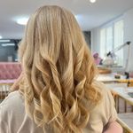 سالن زیبایی و آرایشگاه زنانه دلی