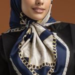 گالری شال و روسری عطرا