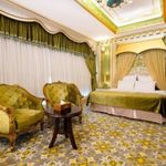 خدمات مسافرتی آلفا