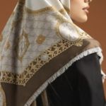 گالری شال و روسری عطرا