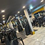 باشگاه ورزشی بانوان وستا